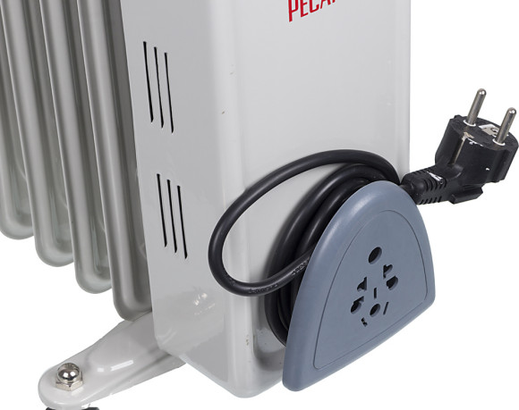 Радиатор масляный Ресанта ОМ-9Н 2000Вт белый Радиатор масляный Ресанта ОМ-9Н 2000Вт белый