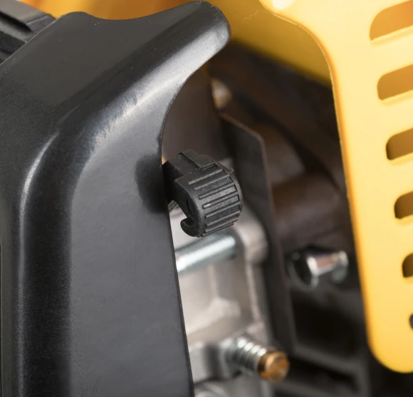 Триммер бензиновый Champion T523 1400Вт 1.9л.с. разбор.штан. реж.эл.:леска/нож Триммер бензиновый Champion T523 1400Вт 1.9л.с. разбор.штан. реж.эл.:леска/нож