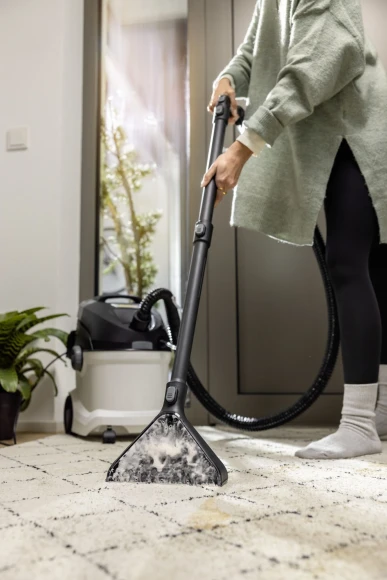 Пылесос моющий Karcher SE 5 1000Вт белый/черный (в компл.:1мешок) Пылесос моющий Karcher SE 5 1000Вт белый/черный (в компл.:1мешок)