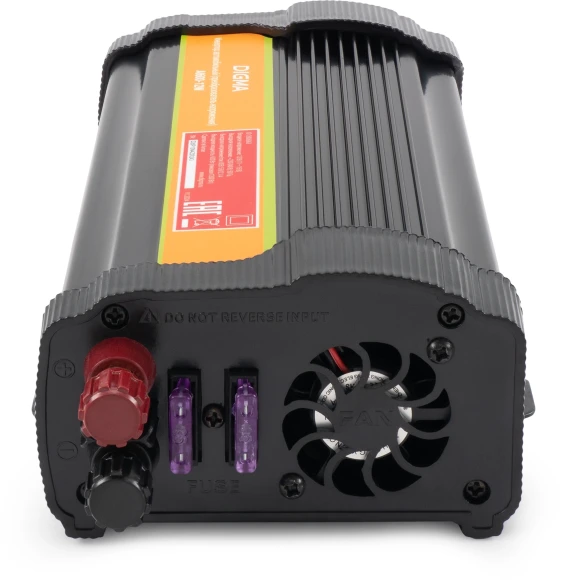 Автоинвертор Digma AI600-12W 600Вт Автоинвертор Digma AI600-12W 600Вт