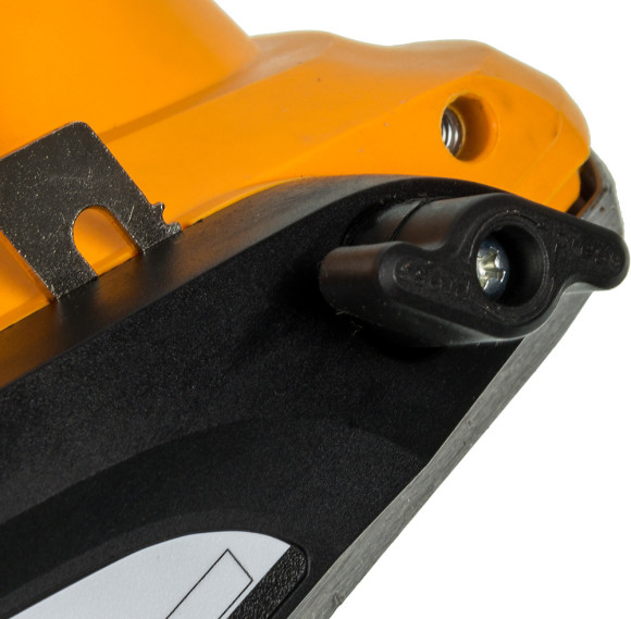 Рубанок Вихрь Р-110СТ 1300Вт 110мм 15000об/мин Рубанок Вихрь Р-110СТ 1300Вт 110мм 15000об/мин