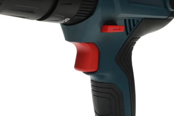 Дрель-шуруповерт Bosch GSB 180-LI аккум. патрон:быстрозажимной (кейс в комплекте) (06019F8307) Дрель-шуруповерт Bosch GSB 180-LI аккум. патрон:быстрозажимной (кейс в комплекте) (06019F8307)