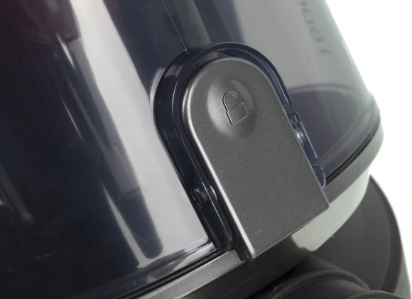 Пылесос BBK BV1502 1600Вт черный/вишневый