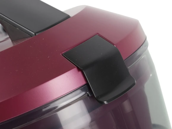 Пылесос BBK BV1502 1600Вт черный/вишневый