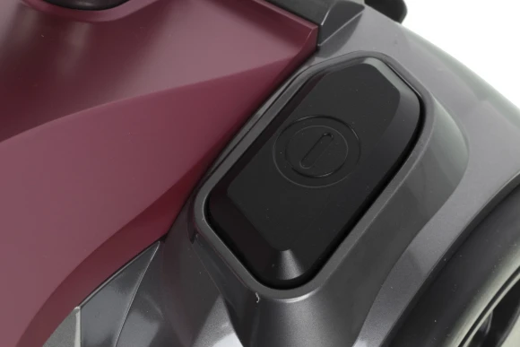Пылесос BBK BV1502 1600Вт черный/вишневый