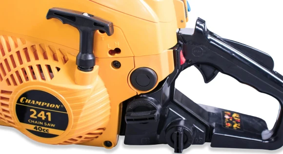 Бензопила Champion A241-16 1800Вт 2.45л.с. дл.шины:16" (40cm) Бензопила Champion A241-16 1800Вт 2.45л.с. дл.шины:16" (40cm)