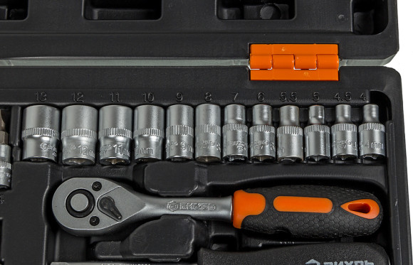 Набор инструментов Вихрь 73/6/7/1 29 предметов (жесткий кейс)