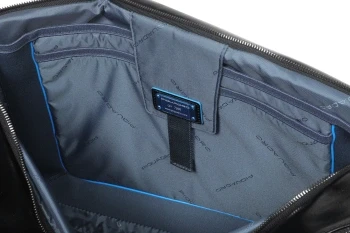 Сумка дорожная Piquadro Blue Square BV4342B2/N с отделением для ноутбука 15" черная натур.кожа