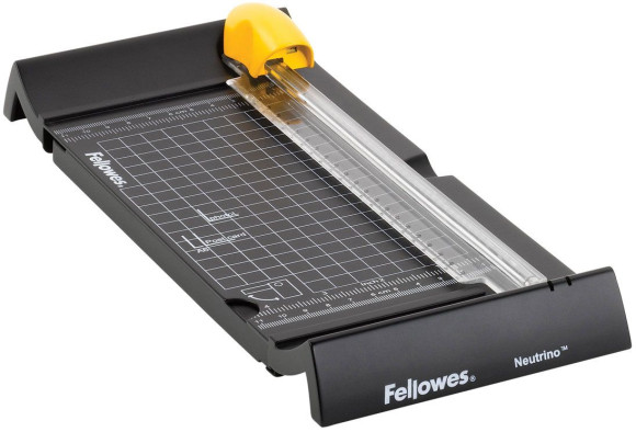 Резак дисковый Fellowes Neutrino А5 (FS-54127) A5/5лист./240мм/ручн.прижим