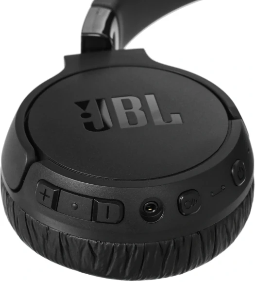 Гарнитура накладные JBL Tune 660BT NC черный беспроводные bluetooth оголовье (JBLT660NCBLK)