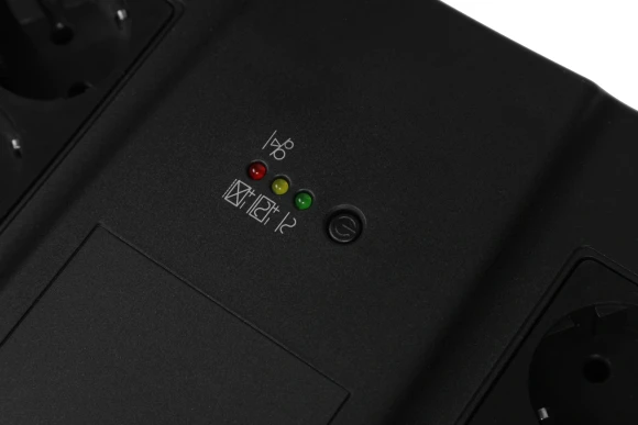 Источник бесперебойного питания Powercom Spider SPD-1000U 550Вт 1000ВА черный