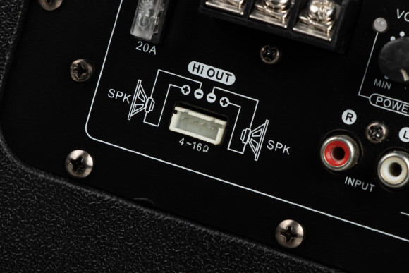 Сабвуфер автомобильный Digma DCS-120 300Вт активный (30см/12")