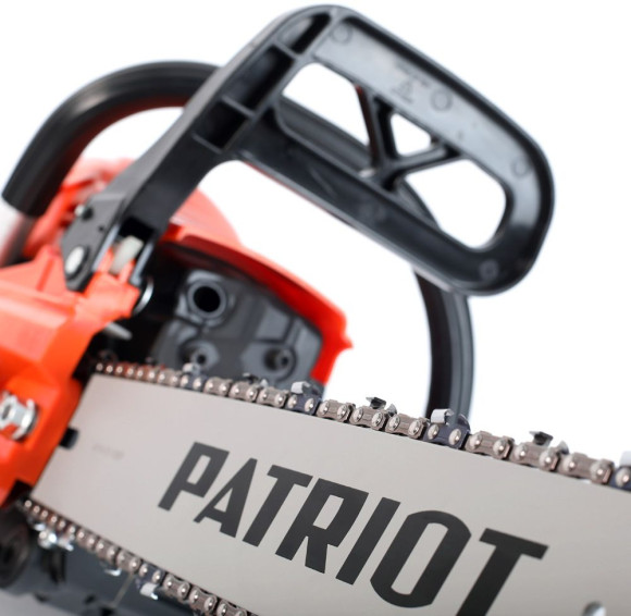 Бензопила Patriot РТ 641 2.45л.с. дл.шины:16" (40cm) (220105800) Бензопила Patriot РТ 641 2.45л.с. дл.шины:16" (40cm) (220105800)