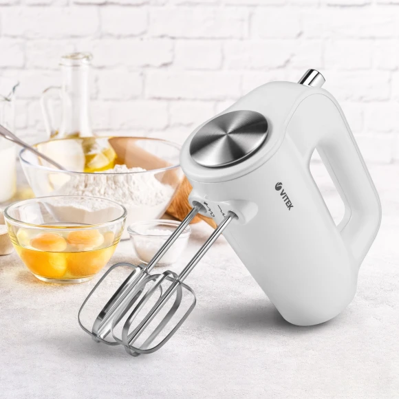 Миксер ручной Vitek VT-1423 W 600Вт белый
