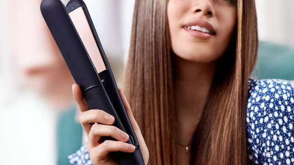 Выпрямитель Philips BHS378/00 черный/розовый макс.темп.:230С покрытие:керамико-кератиновое Выпрямитель Philips BHS378/00 черный/розовый макс.темп.:230С покрытие:керамико-кератиновое