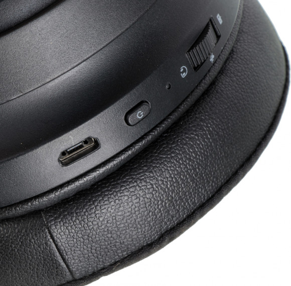 Наушники с микрофоном Razer Nari Ultimate черный/зеленый мониторные Radio оголовье (RZ04-02910100-R3M1)