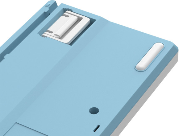 Клавиатура A4Tech FS300 механическая белый/синий USB for gamer LED (FS300 PANDA SNOWBOARDING) кабель 1.8м