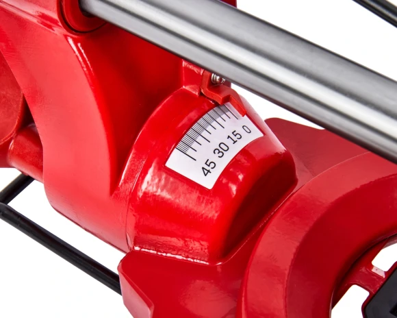 Торцовочная пила Elitech ПТ 825К (E2006.006.00) 1800Вт 4500об/мин d=255мм Торцовочная пила Elitech ПТ 825К (E2006.006.00) 1800Вт 4500об/мин d=255мм