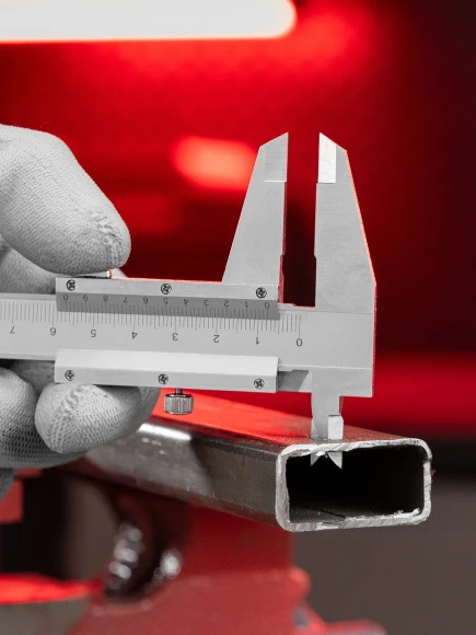 Штангенциркуль нониусный Matrix 316315 серый пластиковый футляр Штангенциркуль нониусный Matrix 316315 серый пластиковый футляр