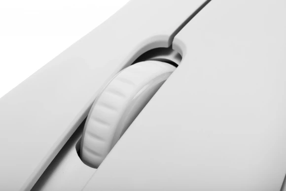 Мышь Razer DeathAdder Essential белый оптическая 6400dpi USB 5but (RZ01-03850200-R3C1) Мышь Razer DeathAdder Essential белый оптическая 6400dpi USB 5but (RZ01-03850200-R3C1)