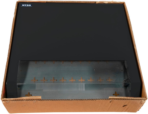 Шкаф коммутационный NTSS (NTSS-SOHO5U-BL) настенный 5U 520x140мм пер.дв.стекл несъемн.бок.пан. 80кг черный 11кг 480мм IP20 металл Шкаф коммутационный NTSS (NTSS-SOHO5U-BL) настенный 5U 520x140мм пер.дв.стекл несъемн.бок.пан. 80кг черный 11кг 480мм IP20 металл