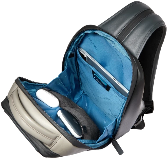 Рюкзак Piquadro Urban CA6801UB00/NGR черный/серый кожа