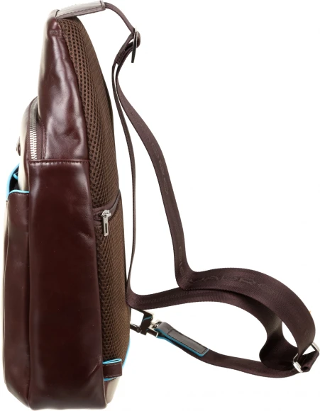 Рюкзак слинг мужской Piquadro Blue Square CA4827B2/MO коричневый кожа Рюкзак слинг мужской Piquadro Blue Square CA4827B2/MO коричневый кожа