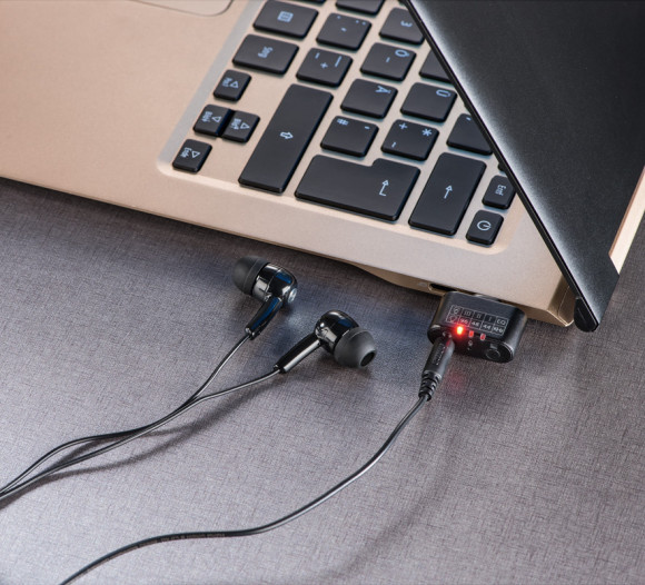 Адаптер Hama Premium USB Type-C (m) mini-Jack 3.5 (f) (00135747) Адаптер Hama Premium USB Type-C (m) mini-Jack 3.5 (f) (00135747)