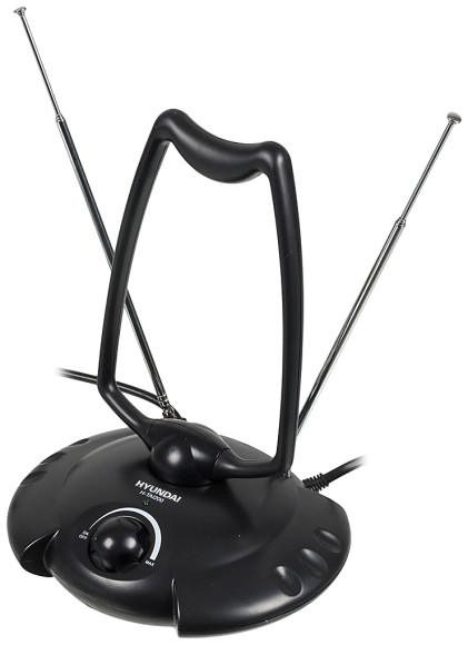 Антенна телевизионная Hyundai H-TAI200 15дБ активная черный каб.:1.35м