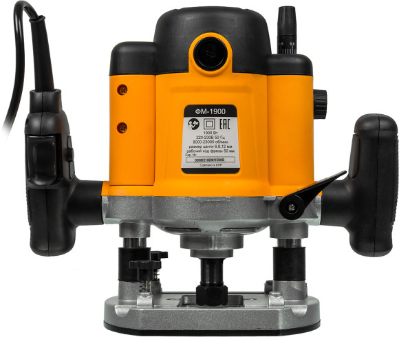 Фрезер Вихрь ФМ-1900 1900Вт 23000об/мин макс.ход:50мм Фрезер Вихрь ФМ-1900 1900Вт 23000об/мин макс.ход:50мм