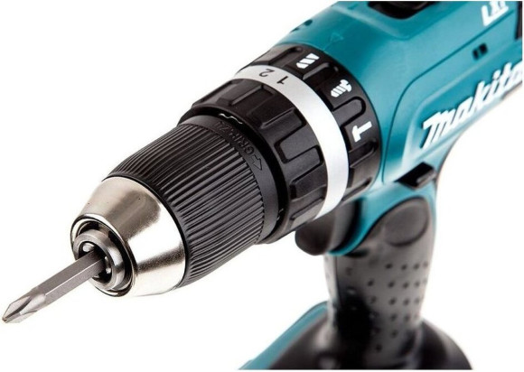 Дрель-шуруповерт Makita DHP453RFE аккум. патрон:быстрозажимной (кейс в комплекте) Дрель-шуруповерт Makita DHP453RFE аккум. патрон:быстрозажимной (кейс в комплекте)