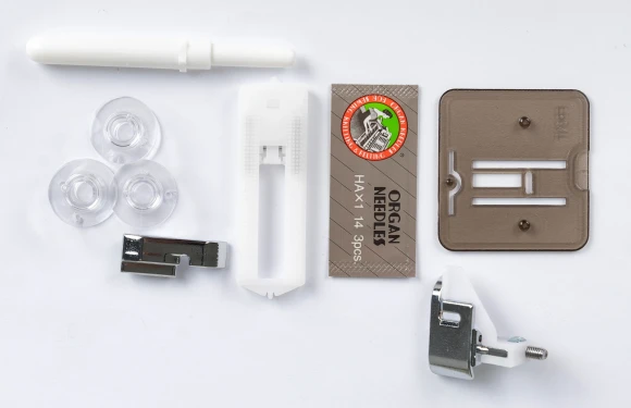 Швейная машина Janome JQ 2515S белый Швейная машина Janome JQ 2515S белый