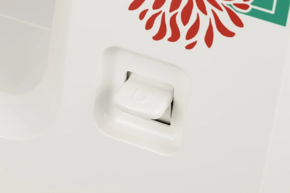 Швейная машина Janome 5500 белый