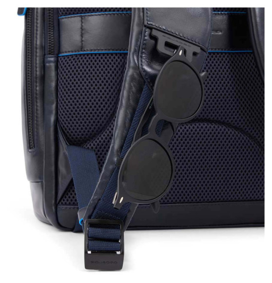 Рюкзак мужской Piquadro Blue Square Revamp CA4818B2V/BLU синий кожа Рюкзак мужской Piquadro Blue Square Revamp CA4818B2V/BLU синий кожа