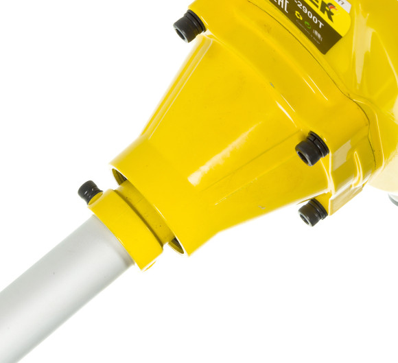 Триммер бензиновый Huter GGT-2900T 2900Вт 3.9л.с. неразбор.штан. реж.эл.:леска/нож Триммер бензиновый Huter GGT-2900T 2900Вт 3.9л.с. неразбор.штан. реж.эл.:леска/нож