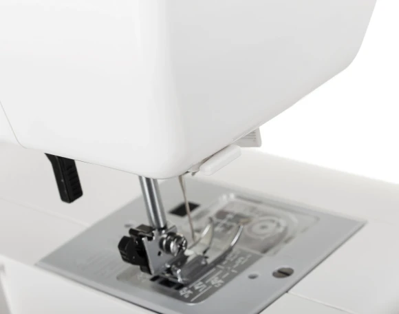 Швейная машина Janome Excellent Stitch 18A белый Швейная машина Janome Excellent Stitch 18A белый