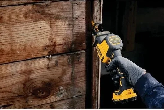 Сабельная пила DeWalt DCS312D2-QW аккум. 2800ход/мин ДА Сабельная пила DeWalt DCS312D2-QW аккум. 2800ход/мин ДА