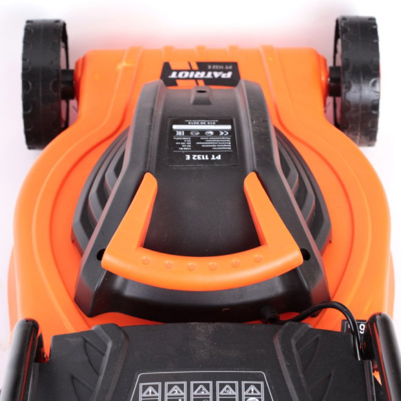 Газонокосилка роторная Patriot PT1132E (512309222) 1000Вт