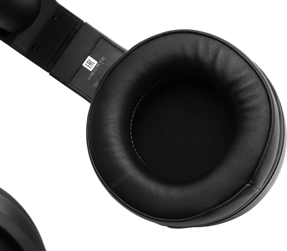 Наушники с микрофоном Edifier G20 черный 2.2м мониторные USB оголовье Наушники с микрофоном Edifier G20 черный 2.2м мониторные USB оголовье