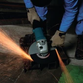 Углошлифовальная машина Makita GA9010C 1800Вт 6000об/мин рез.шпин.:M14 d=230мм Углошлифовальная машина Makita GA9010C 1800Вт 6000об/мин рез.шпин.:M14 d=230мм