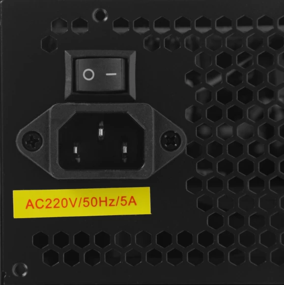 Блок питания Exegate ATX 550W XP550 (20+4pin) PPFC 120mm fan 3xSATA Блок питания Exegate ATX 550W XP550 (20+4pin) PPFC 120mm fan 3xSATA