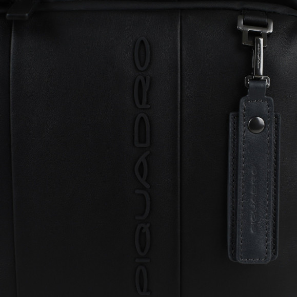 Рюкзак мужской Piquadro Urban CA4532UB00/N черный кожа Рюкзак мужской Piquadro Urban CA4532UB00/N черный кожа