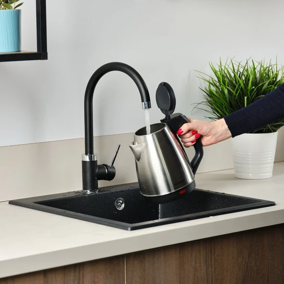 Чайник электрический Scarlett SC-EK21S25 1.5л. 1350Вт серебристый корпус: металл/пластик (EK21S25) Чайник электрический Scarlett SC-EK21S25 1.5л. 1350Вт серебристый корпус: металл/пластик (EK21S25)