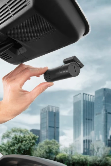 Видеорегистратор Mio MiVue J35 черный 4Mpix 2560x1440 1440p 150гр. GPS SSC3337DE