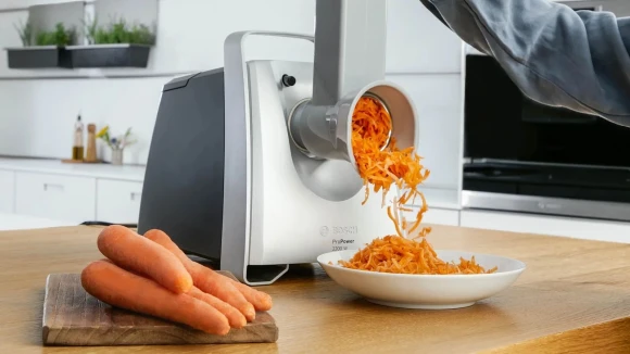 Мясорубка Bosch MFW68660 2200Вт черный Мясорубка Bosch MFW68660 2200Вт черный