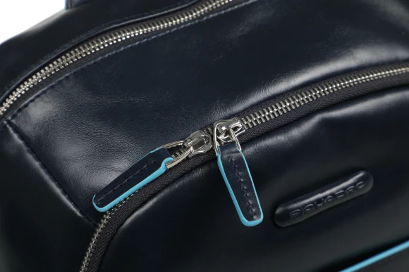 Рюкзак Piquadro Blue Square CA3214B2/BLU2 синий кожа Рюкзак Piquadro Blue Square CA3214B2/BLU2 синий кожа