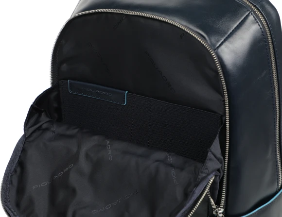 Рюкзак Piquadro Blue Square CA3214B2/BLU2 синий кожа Рюкзак Piquadro Blue Square CA3214B2/BLU2 синий кожа