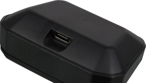 Гарнитура внутриканальные A4Tech Bloody M70 черный/синий беспроводные bluetooth в ушной раковине (M70 BLACK+BLUE) Гарнитура внутриканальные A4Tech Bloody M70 черный/синий беспроводные bluetooth в ушной раковине (M70 BLACK+BLUE)