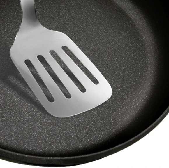 Сковорода Rondell Walzer RDA-769 круглая 28см покрытие: TriTitan ручка несъемная (без крышки) черный Сковорода Rondell Walzer RDA-769 круглая 28см покрытие: TriTitan ручка несъемная (без крышки) черный