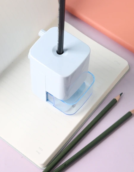 Точилка для карандашей механическая Deli ER10604 Macaron 1 отверстие пластик ассорти